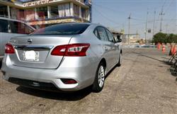 نیسان سێنترا